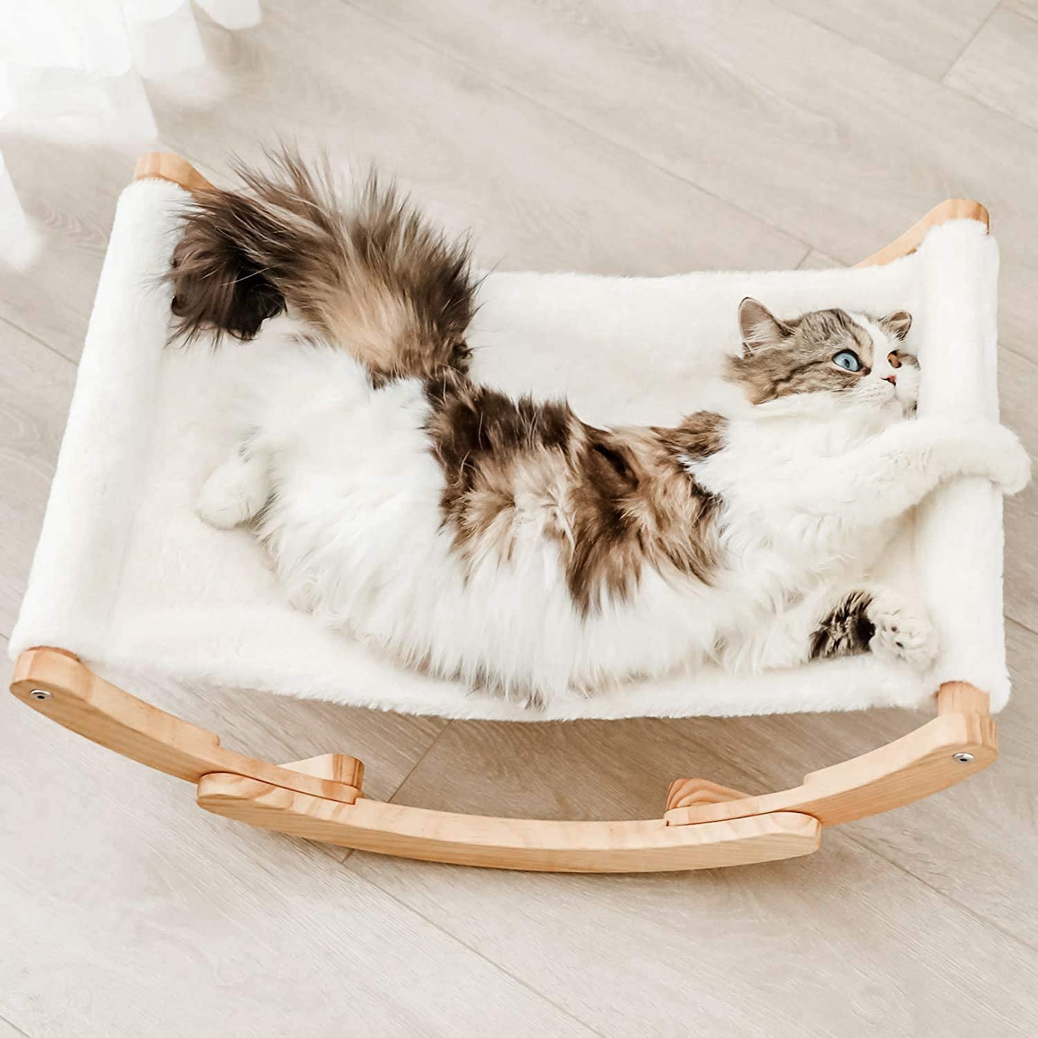 Feline Chill Zone: The Purrfect Cloud for Your Kitty's Moonlit Naps – Upgrade to White for Extra Meowgical Vibes !